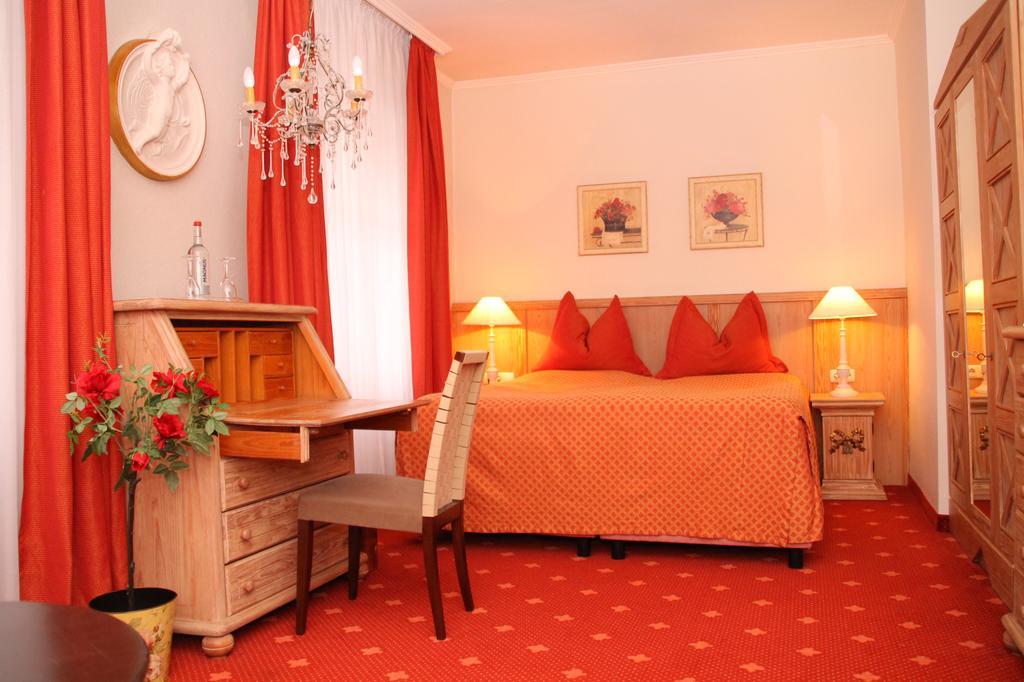 Romantik Im Hotel Villa Roehl تيميندورفير ستراند الغرفة الصورة