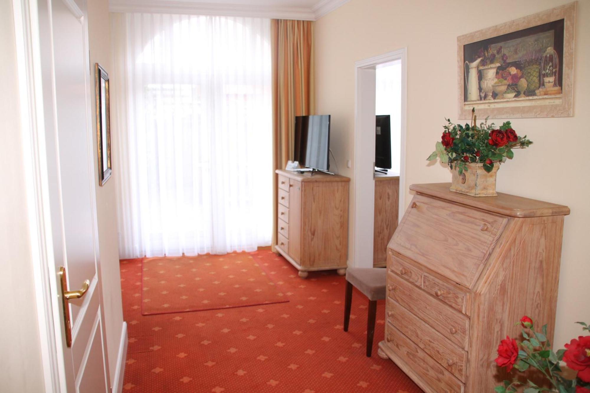 Romantik Im Hotel Villa Roehl تيميندورفير ستراند الغرفة الصورة
